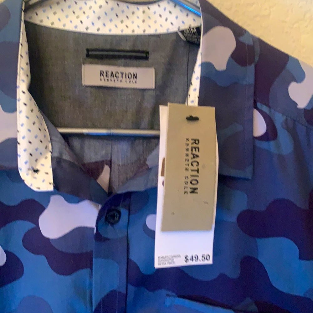 NWT Reaction Kenneth Cole Blue Camo Button Shirt - Picture 3 of 5
